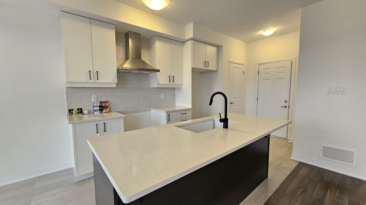 15 Peach Street Unit: 8