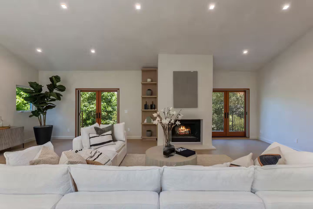Casa Eleanora by Oraklus