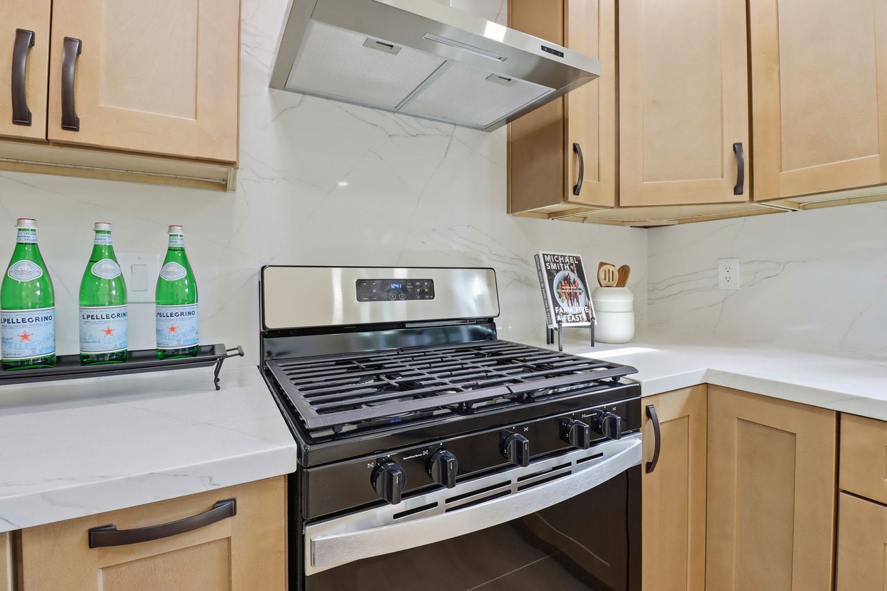 2272 Shadowtree Dr, San Jose, CA 95131