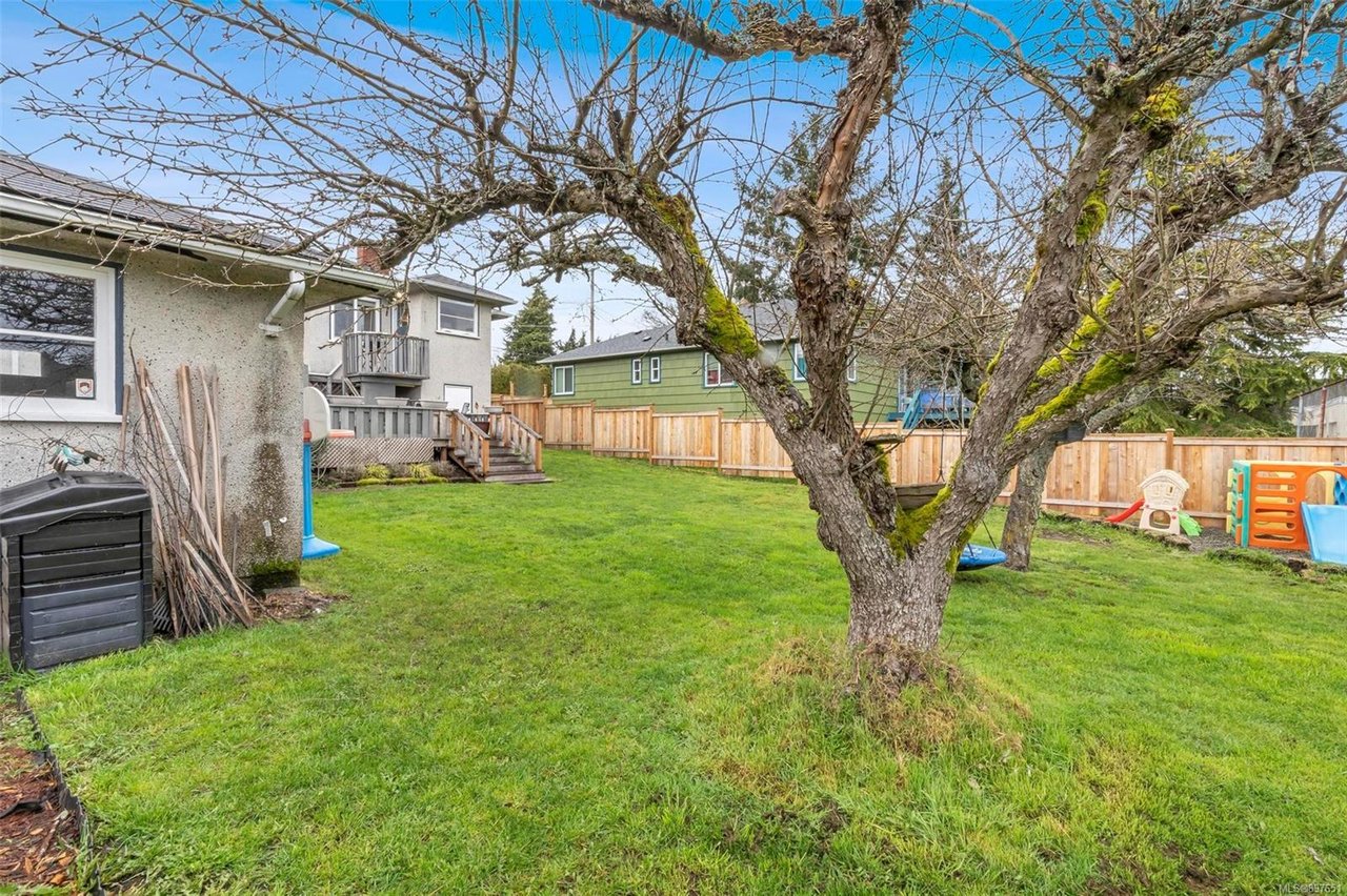 3411 Cedar Hill Rd, Saanich