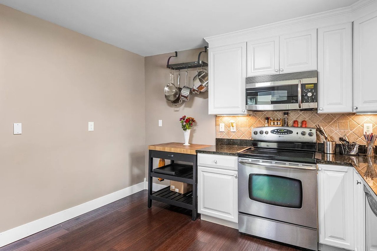Updated Rambler in the Heart of Minnetonka