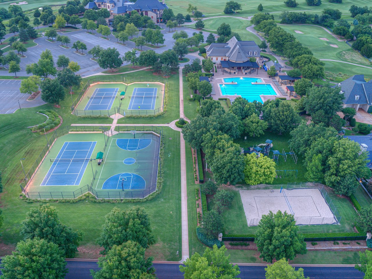 NEIGHBORHOODS • OKLAHOMA LUXURY  Gaillardia at 25 The Rise of OKC's Gated Golf Estate - Wyatt Poindexter - The Agency Oklahoma 