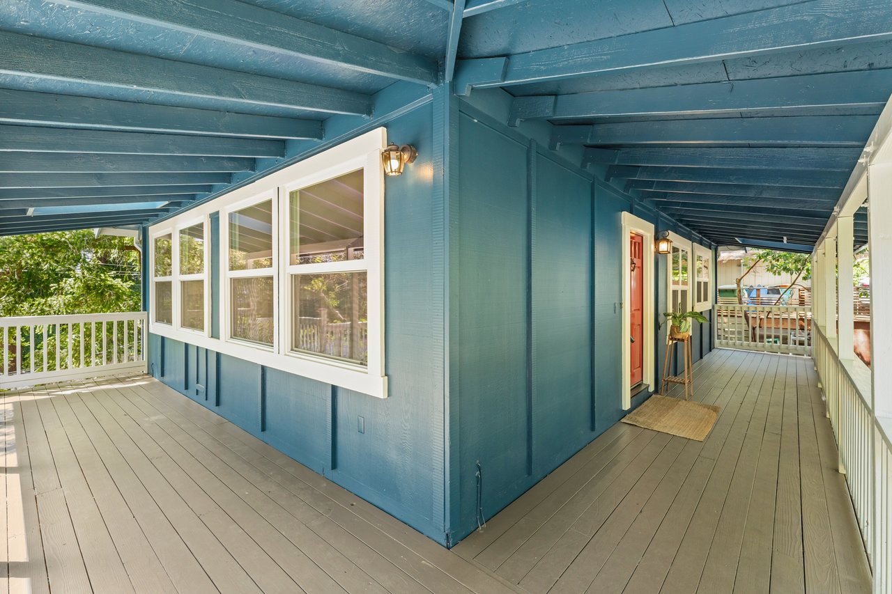12 Summit AVE