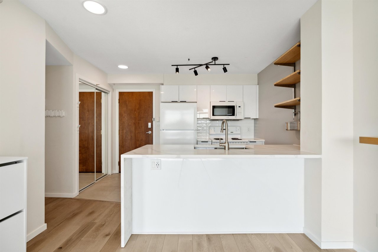 2733 Chandlery Pl, #703