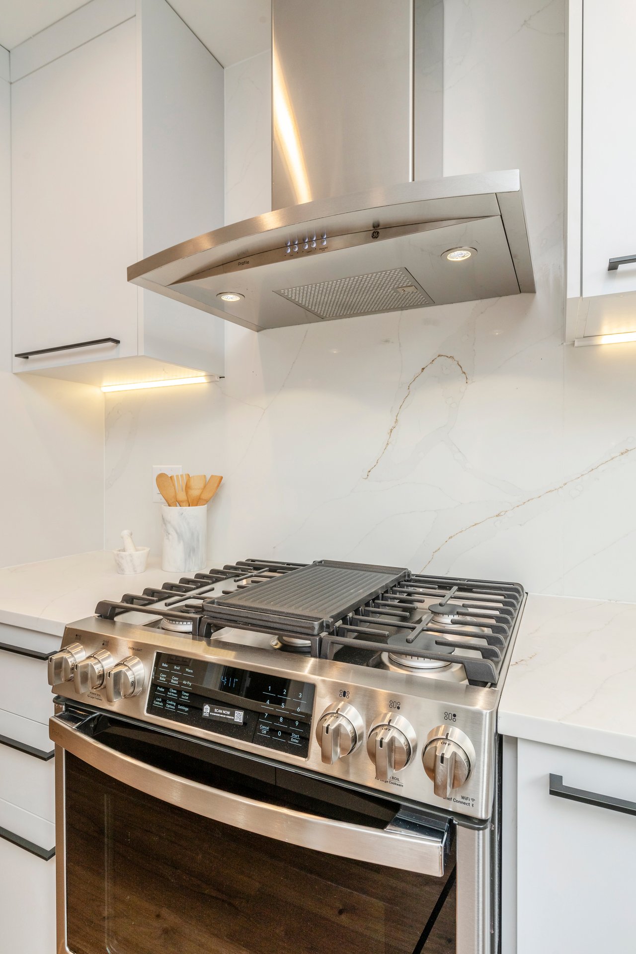 310 Reed St, Philadelphia, PA 19147