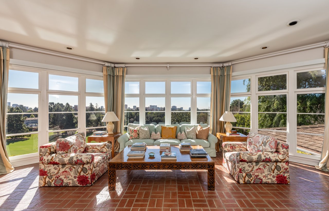 551 Perugia Way, Bel Air