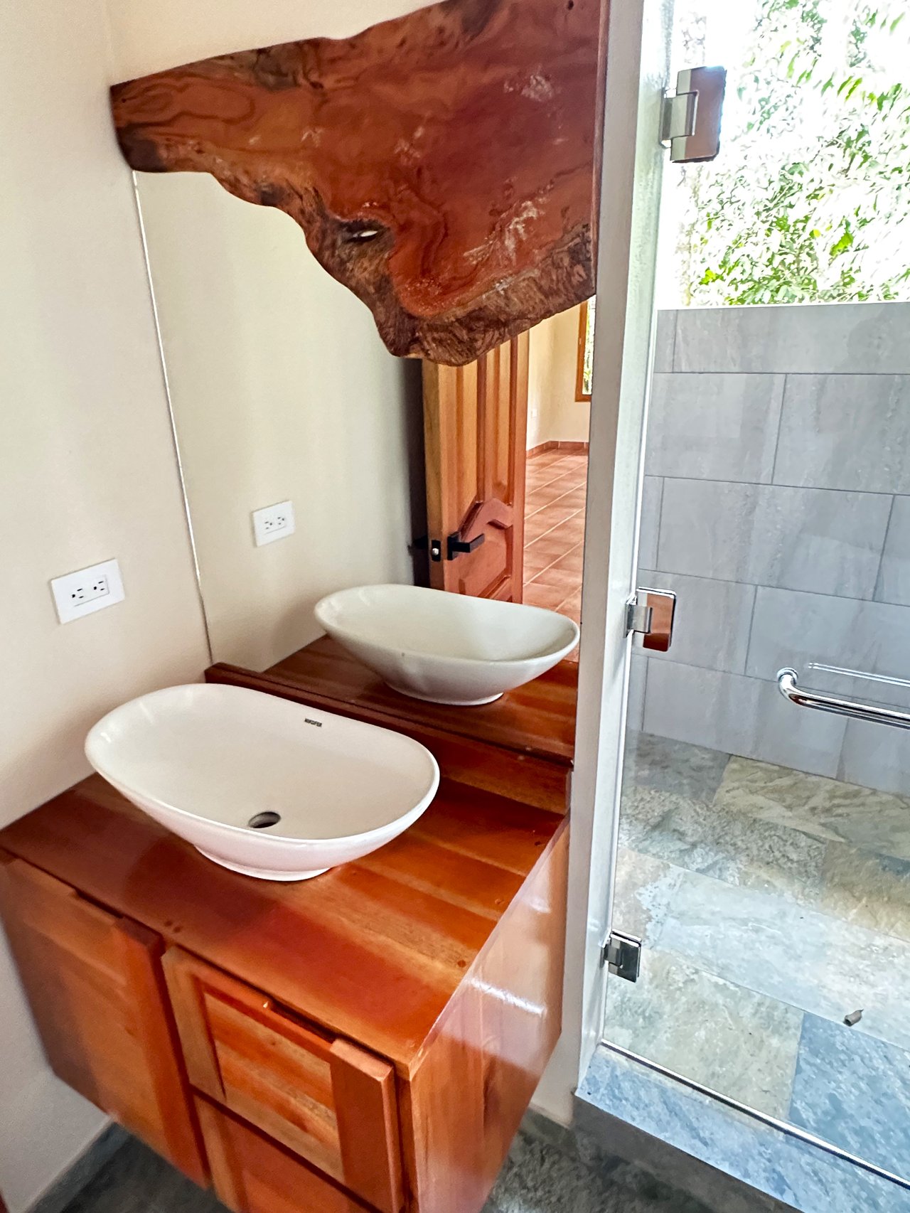 FIRE SALE! Jungle, Rivers, a Waterfall and Panoramic Ocean View