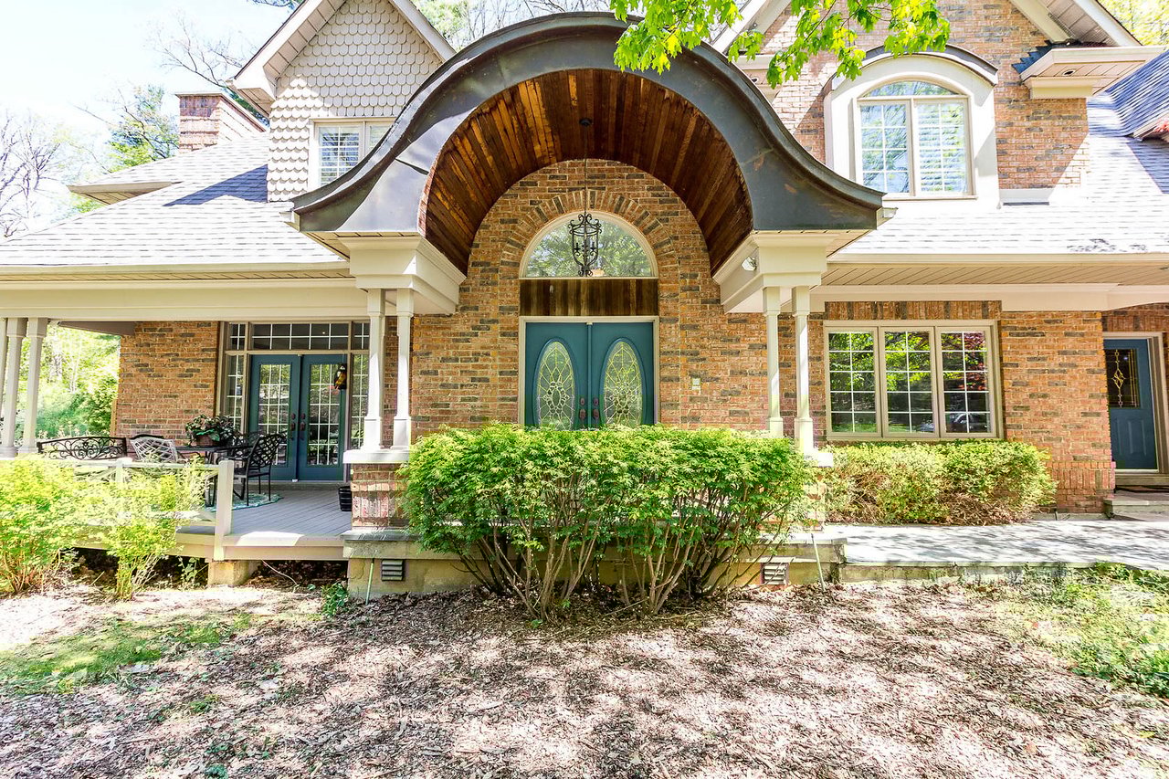 2045 Heartwood Crt