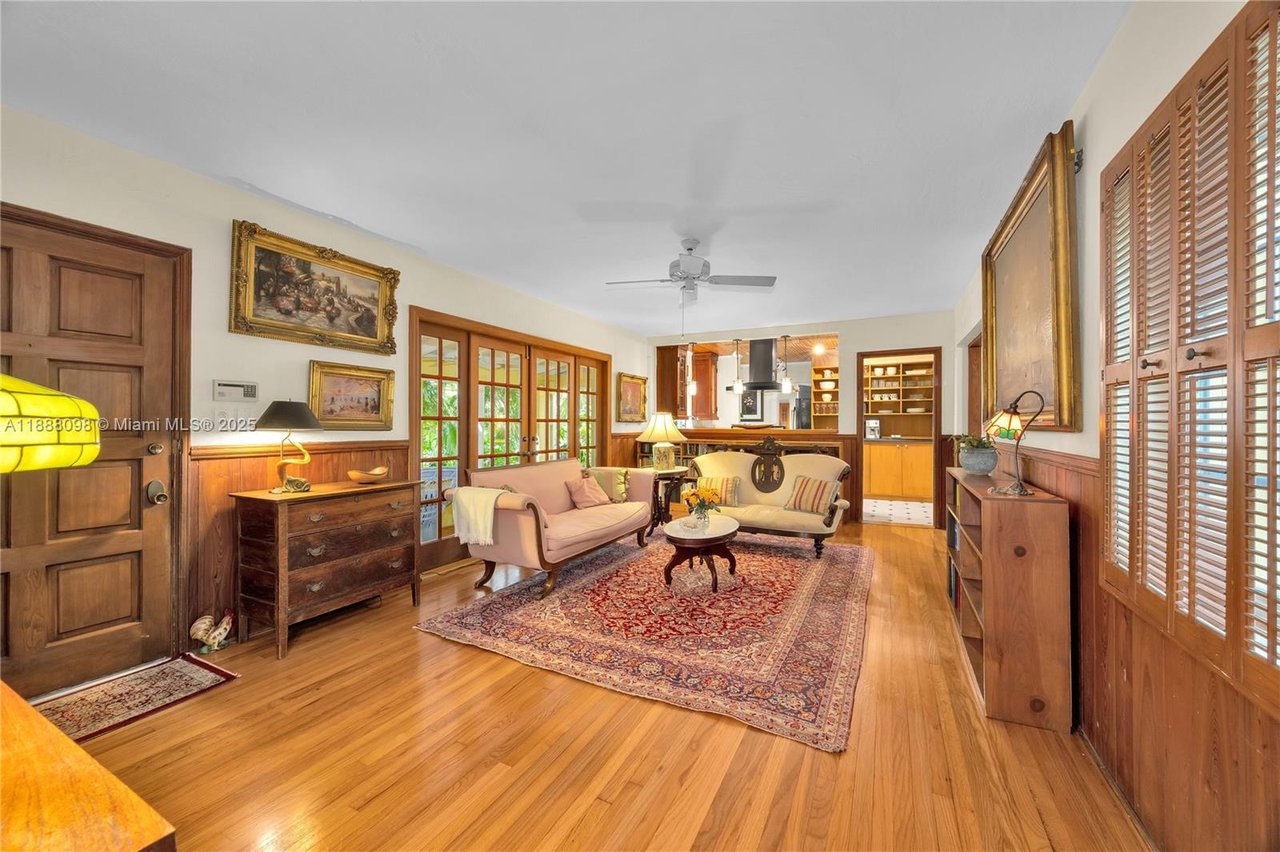 1 Grove Isle | Unit A908