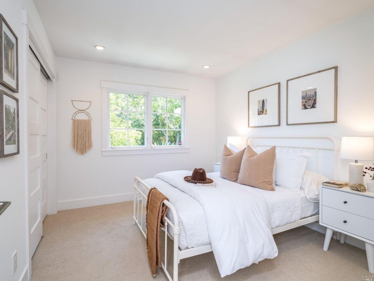 10 Turnagain Rd