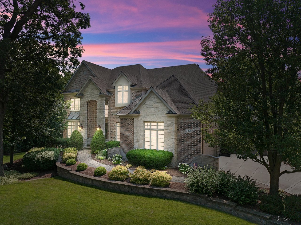 Luxury Home in Lisle