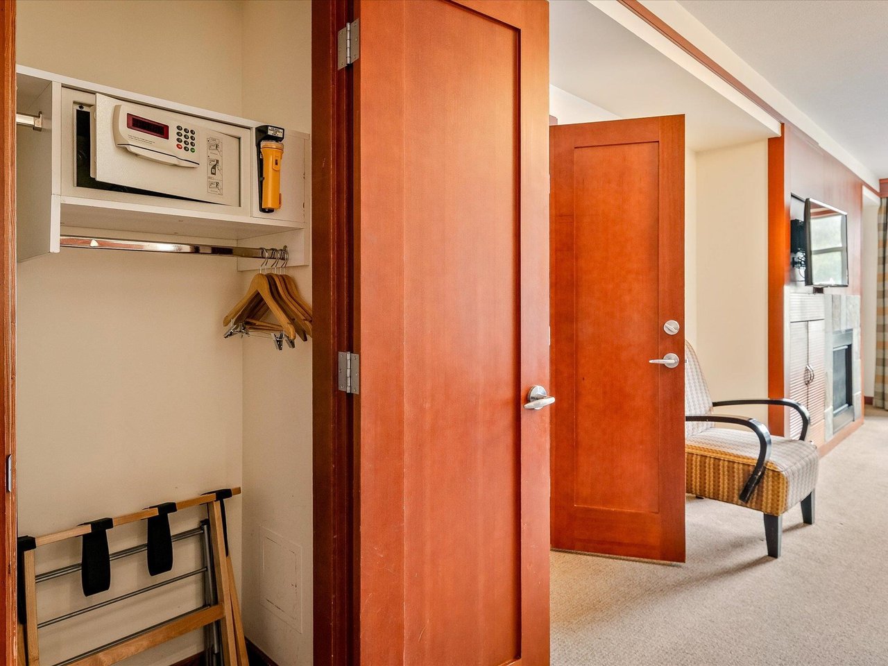 5515-4299 Blackcomb Way, Whistler