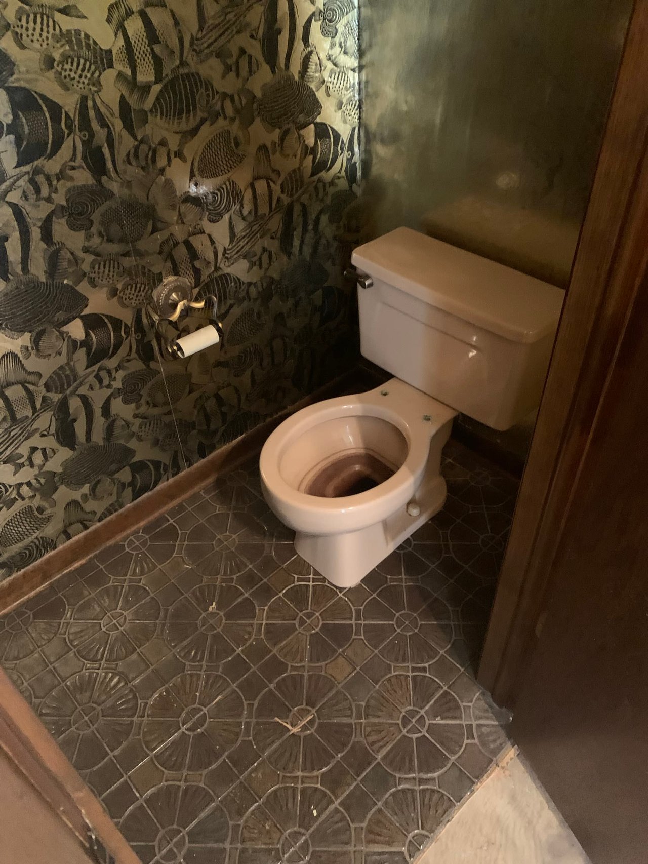 1506 Columbia Ct, Elk Grove Village, IL 60007