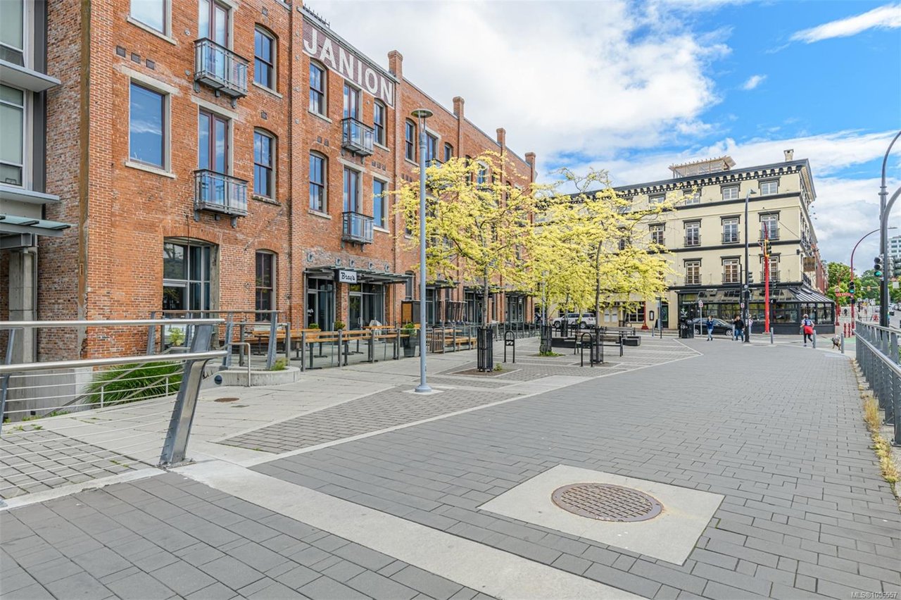 903-1628 Store St, Victoria