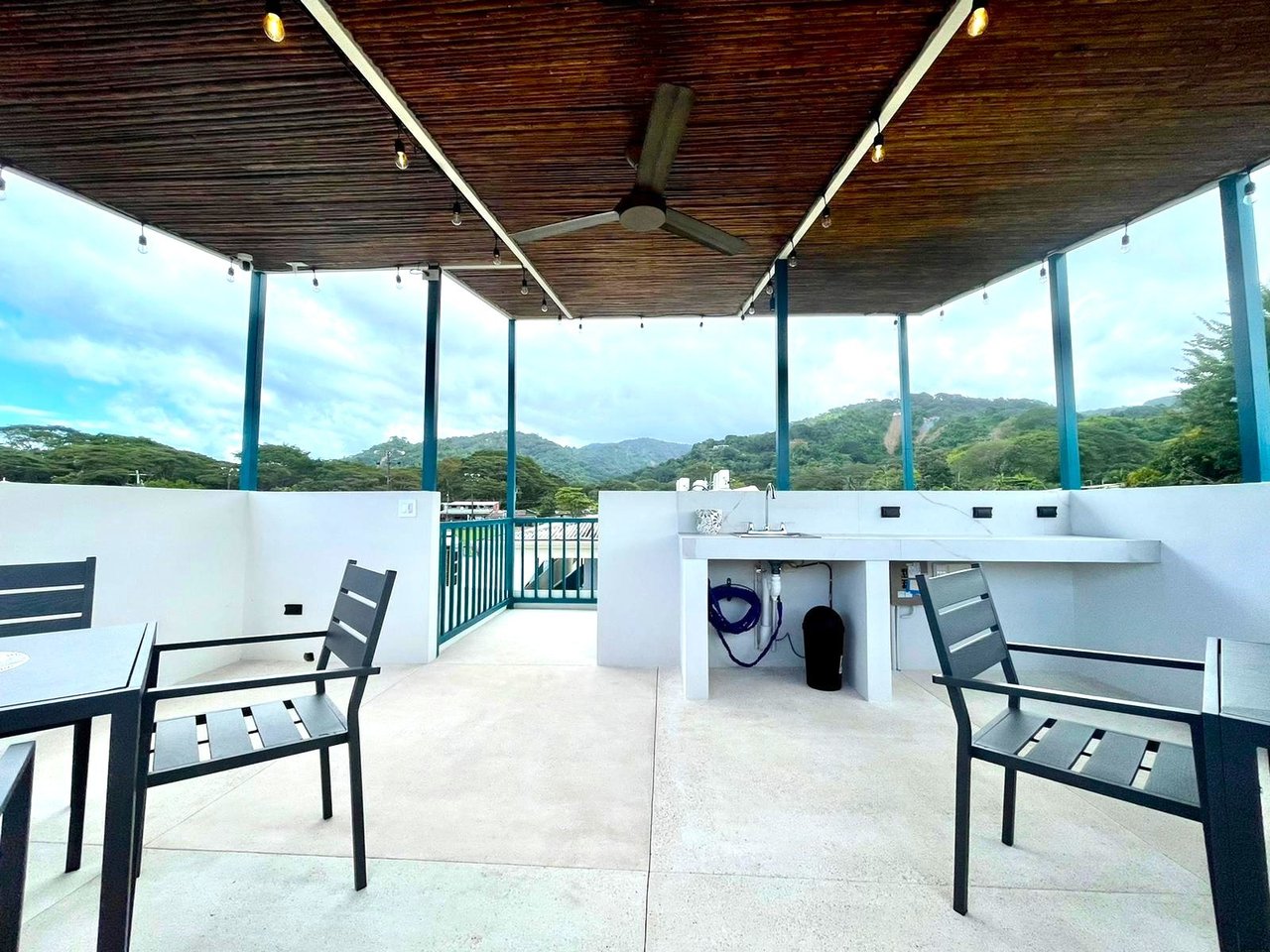 Turnkey Boutique Hotel with Pool, Jaco, Puntarenas