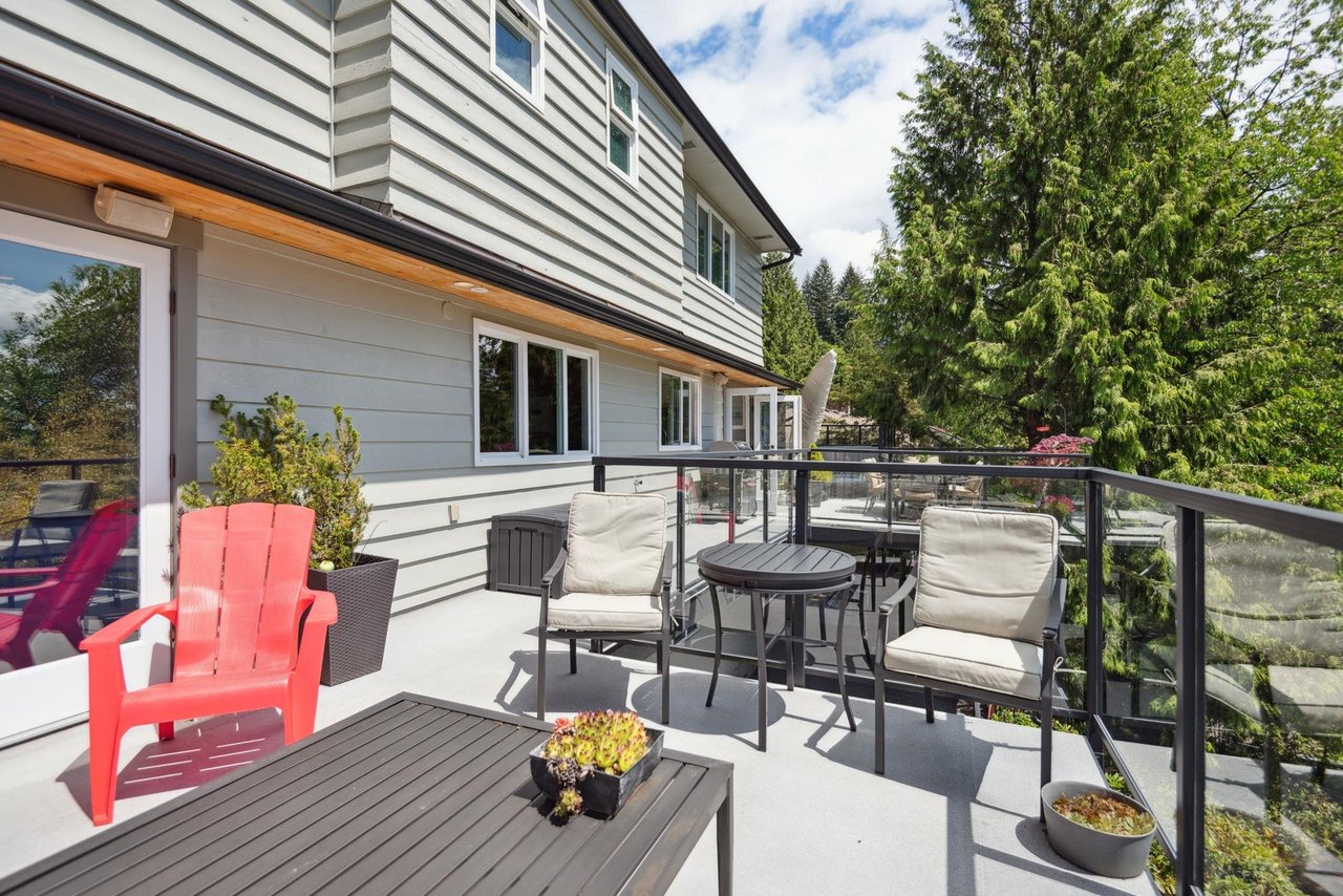 1253 Bracknell Cres