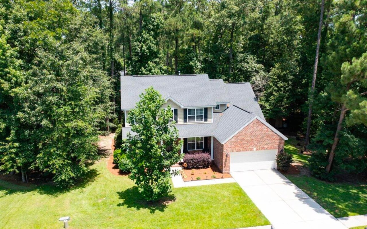 What Season is Best for Selling Your Luxury Home in Summerville, SC