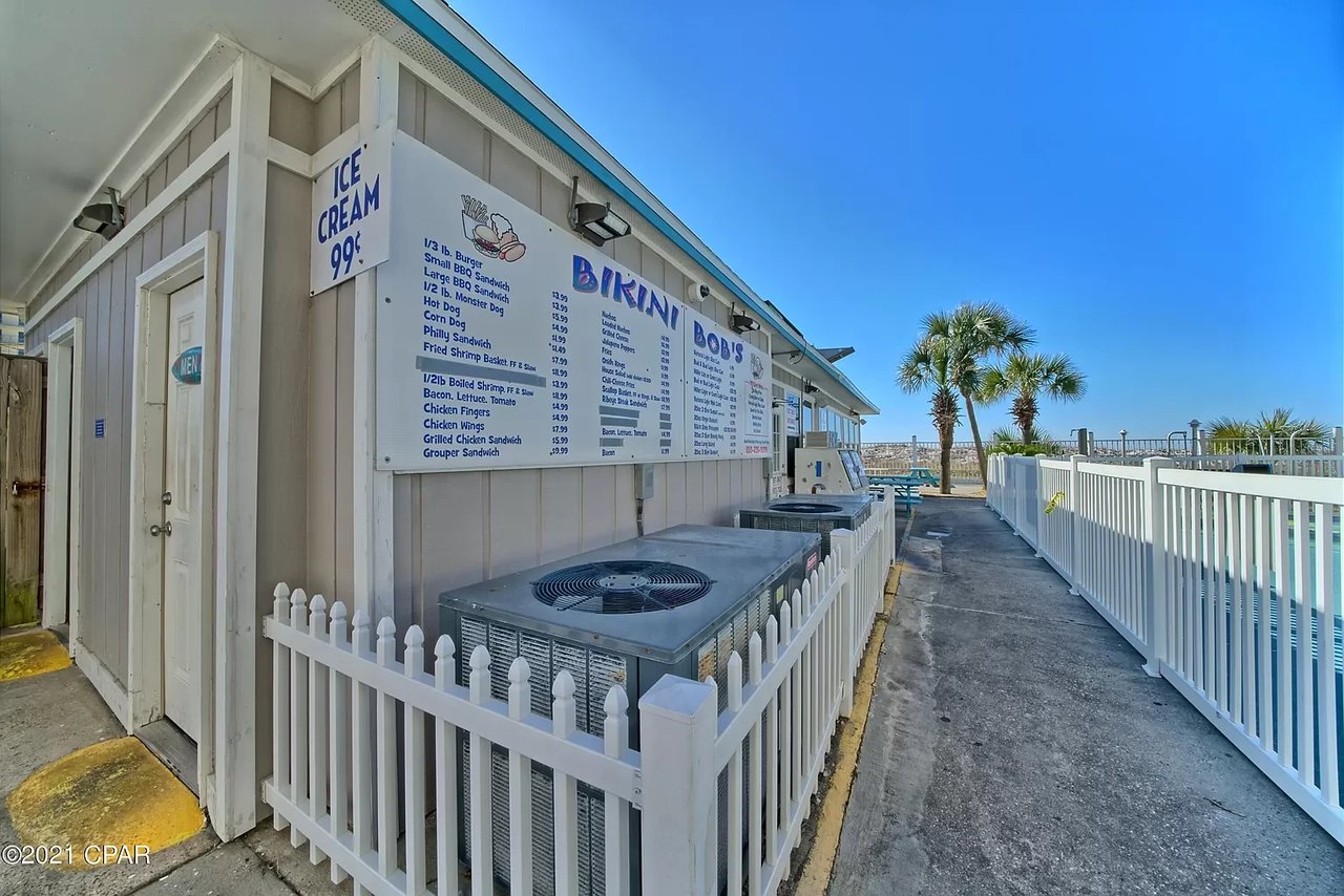 8743 Thomas Drive Unit 209