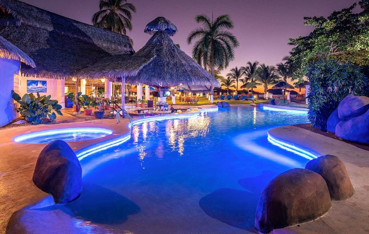 Titled Beachfront Boutique Hotel, Flamingo, Guanacaste