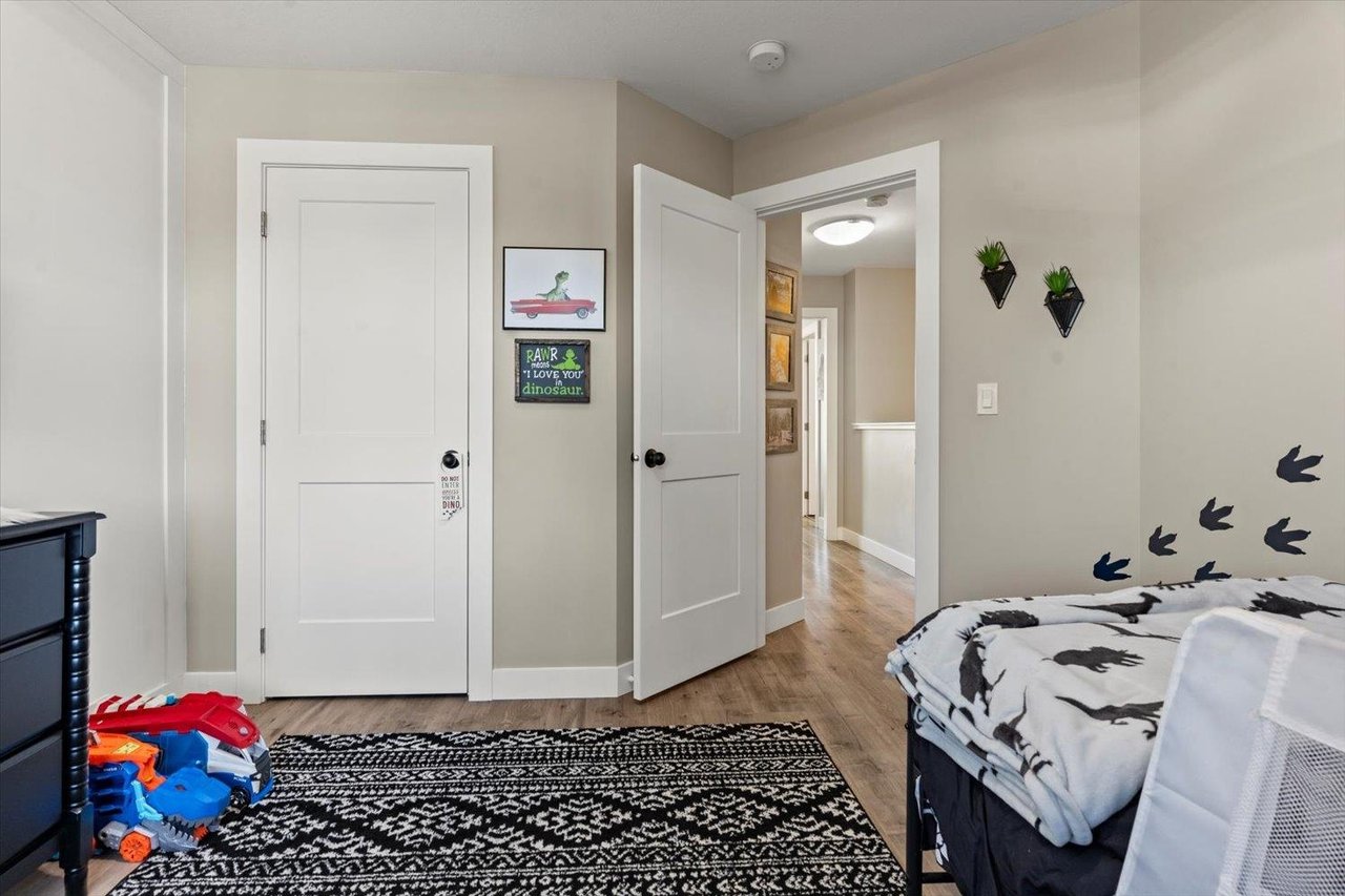 15-45545 Kipp Ave