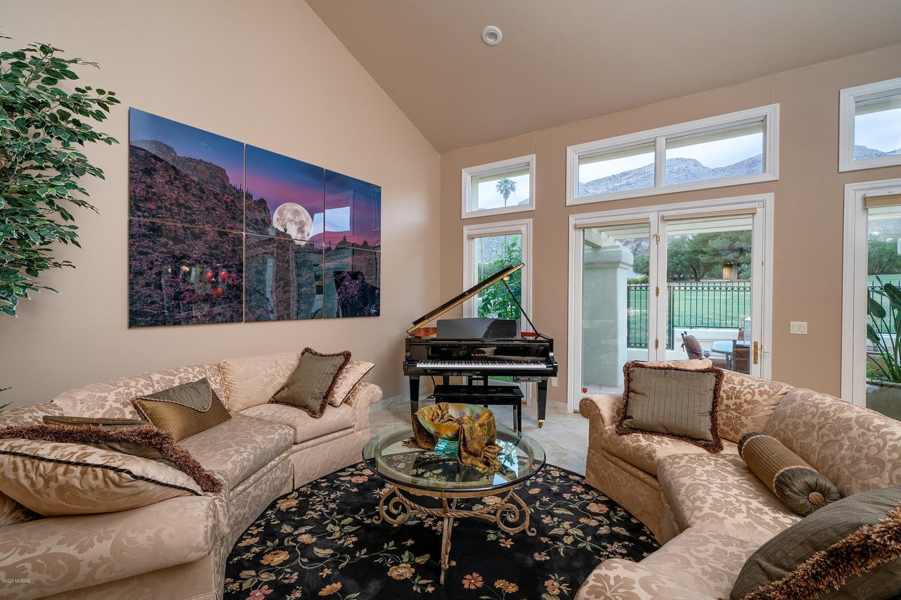 Stunning Skyline Country Club Remodel