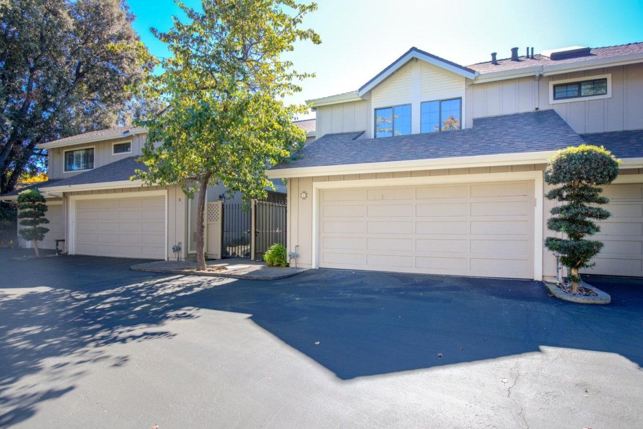 221 Gladys Avenue,#9, Mountain View 94043	