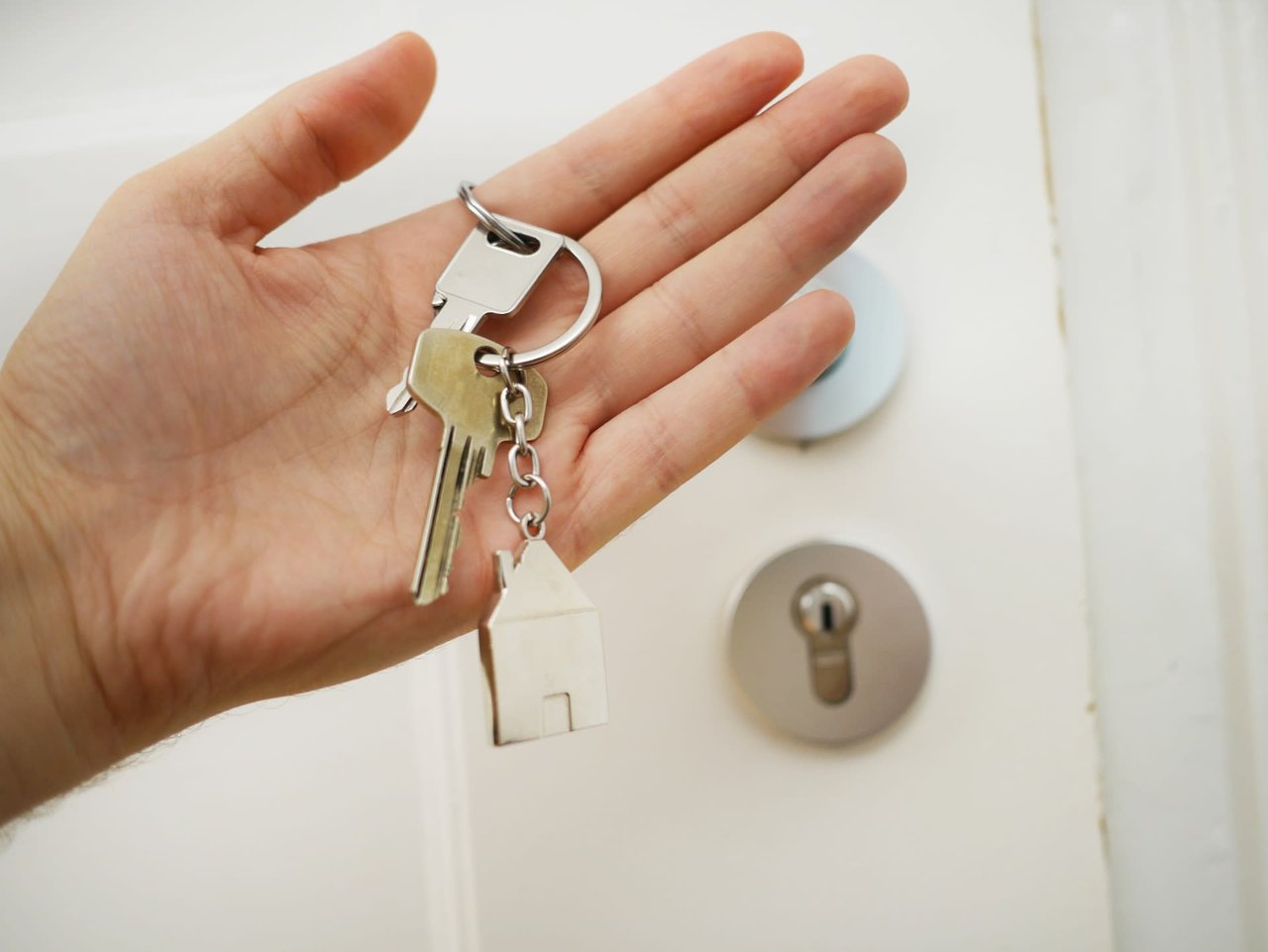 How To Earn And Maintain Your Real Estate Broker License In Arizona