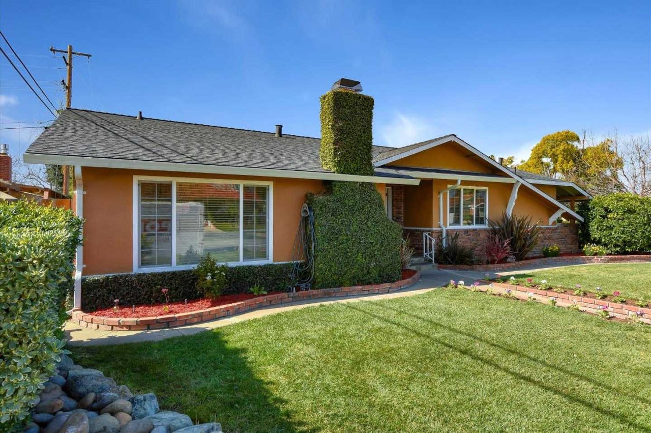 3307 Nesta DR
