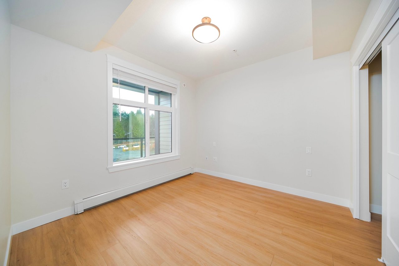 410-11077 Ravine Rd