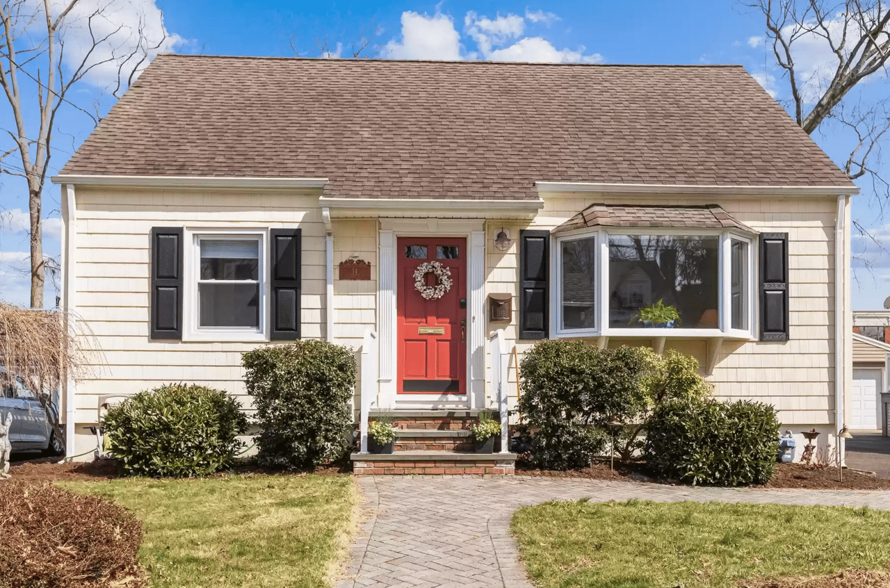14 University Ave Chatham