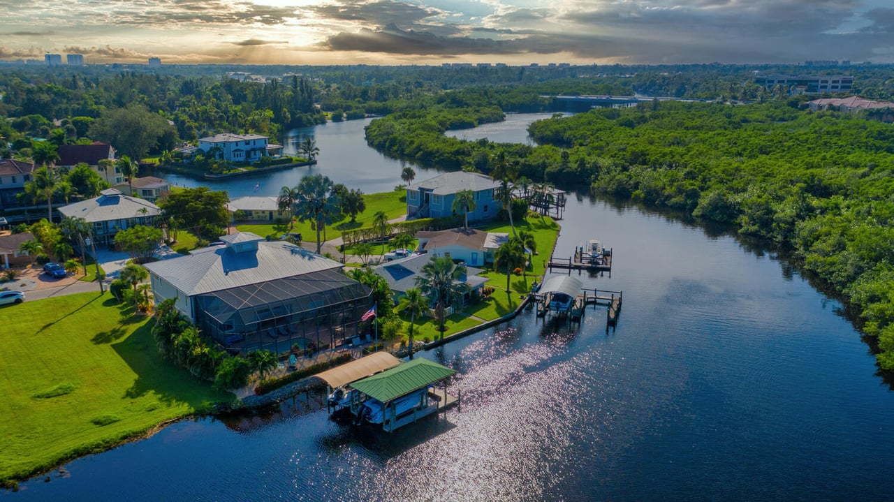 27184 Gasparilla DR