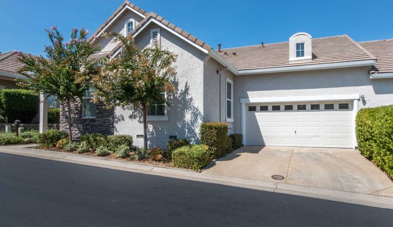 3749 Park Drive