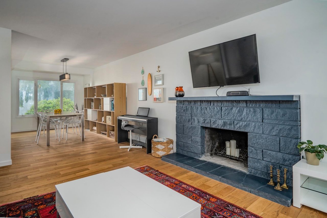 2959 Surf Cres
