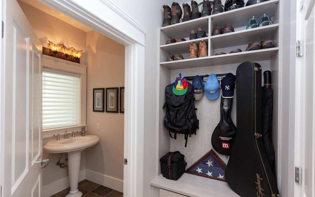 100 Arlen Park Dr