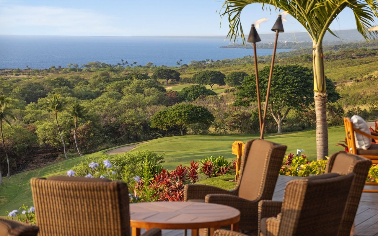 Hokuli’a featured in Travel + Leisure – 13 Best Places to Retire for Golf Lovers