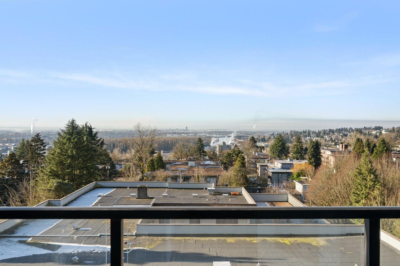 508-809 Fourth Ave