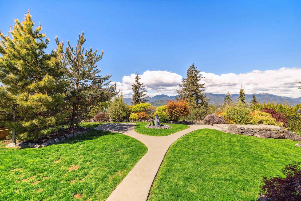5399 Crimson Ridge