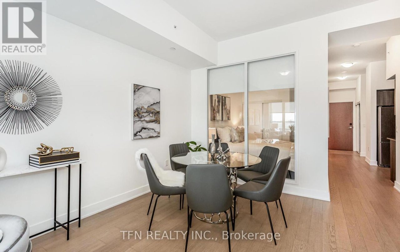 20 Shore Breeze Drive, Unit 213