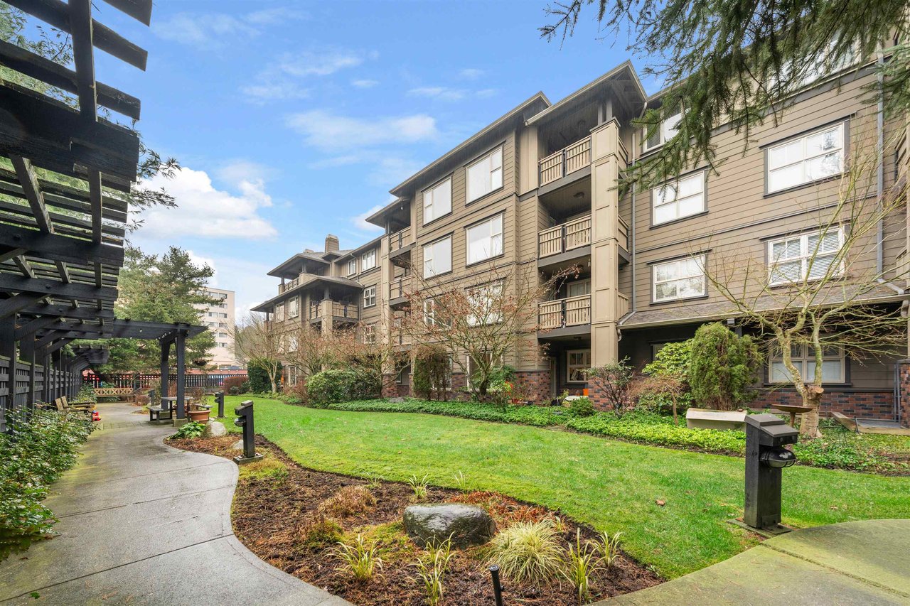 108-808 Sangster Pl