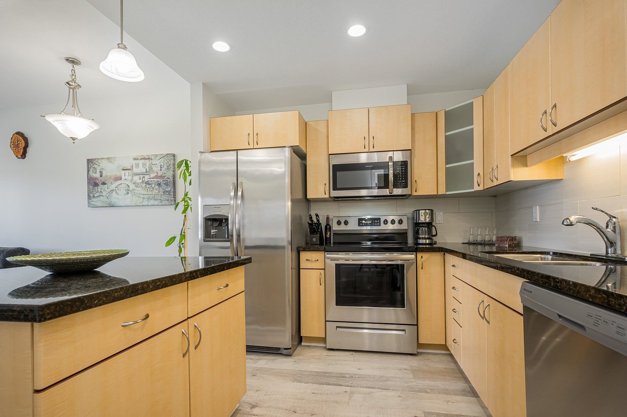 304-19774 56 Ave