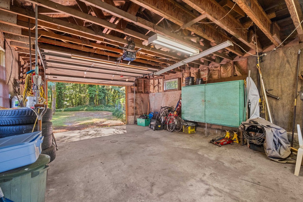 2239 Windridge Dr