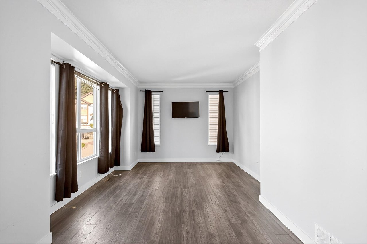 1118-11497 236 St