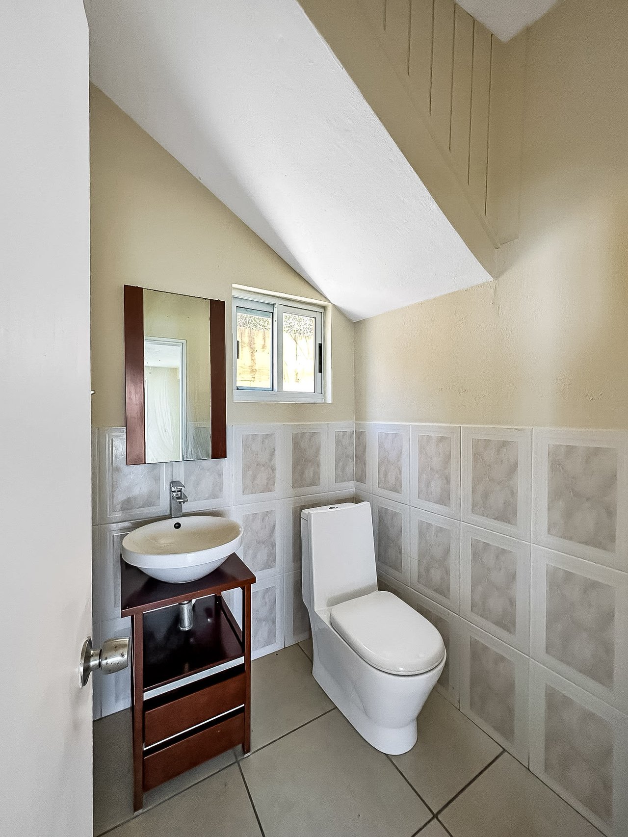 054 Townhouse Unit 1