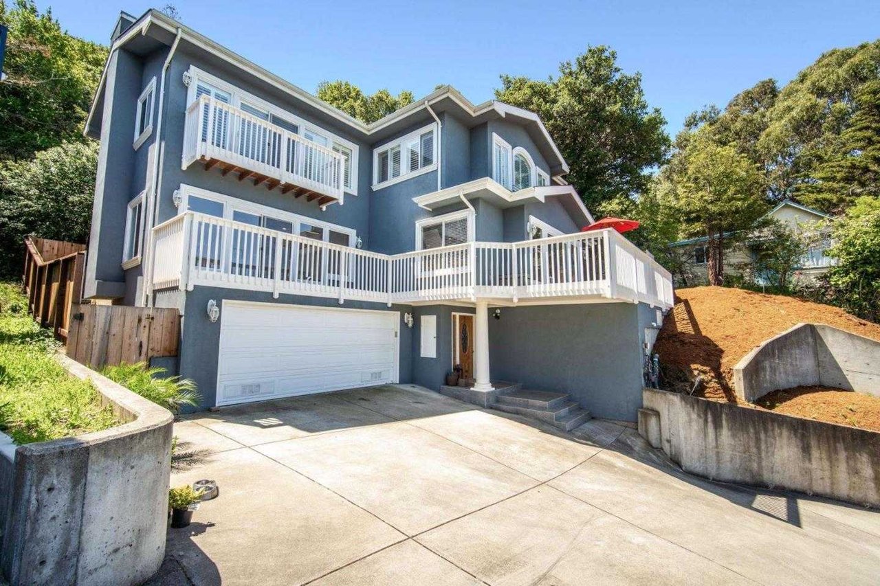 1030 Humboldt RD