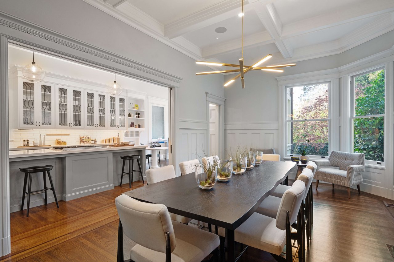 Grand Pacific Heights Home on a Coveted Flat Block between Lafayette & Alta Plaza Parks