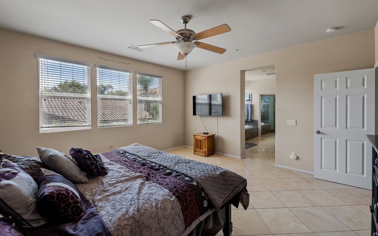 1273 Honeysuckle Avenue