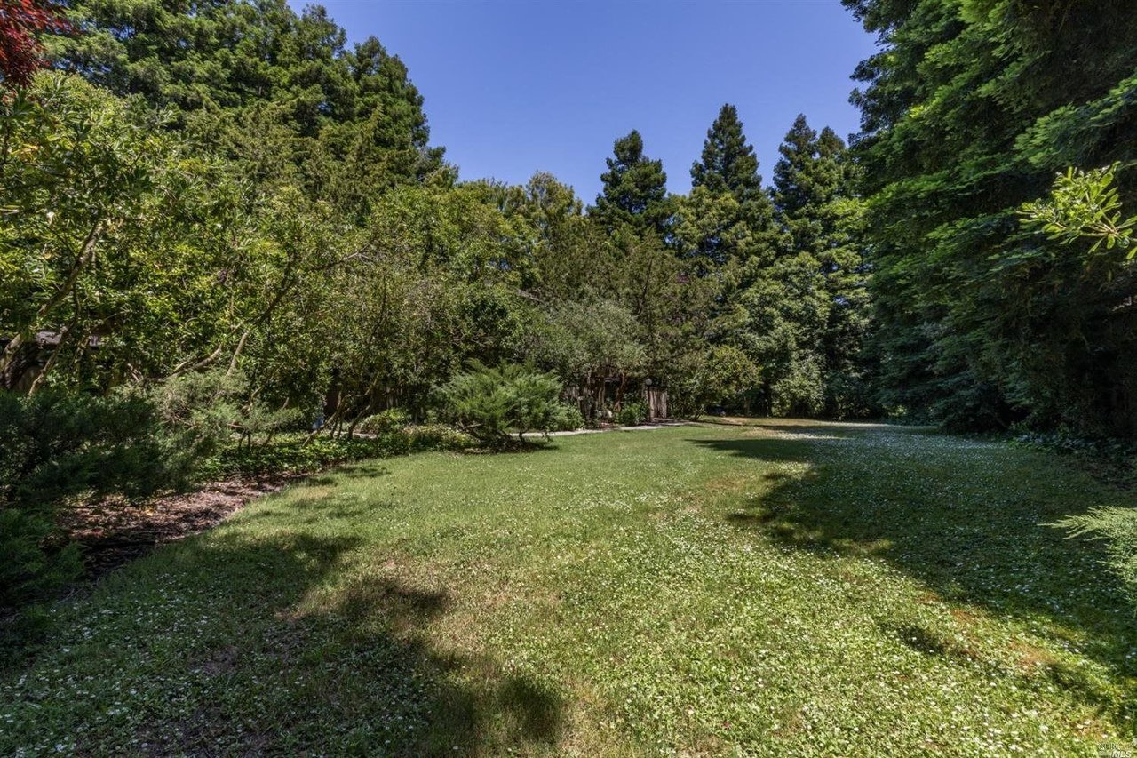 69 Creek Ct