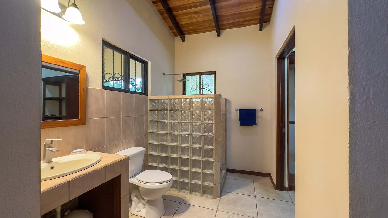 3 Bedroom Jungle Home in Ojochal