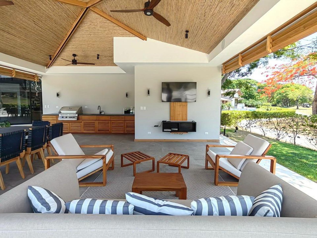 Contemporary Golf Front Home, Conchal, Guanacaste