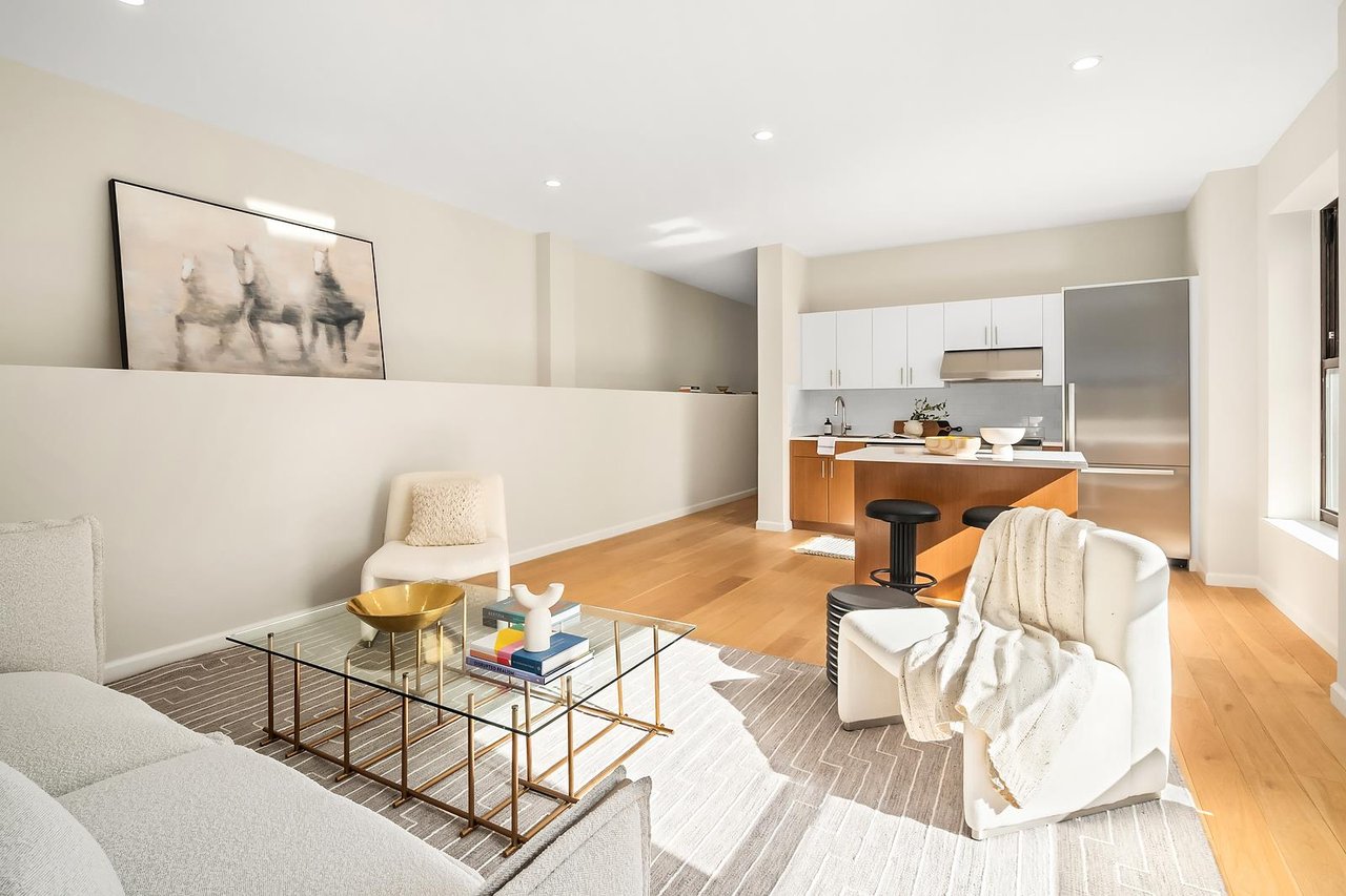 20 West Street, Apt 18-F